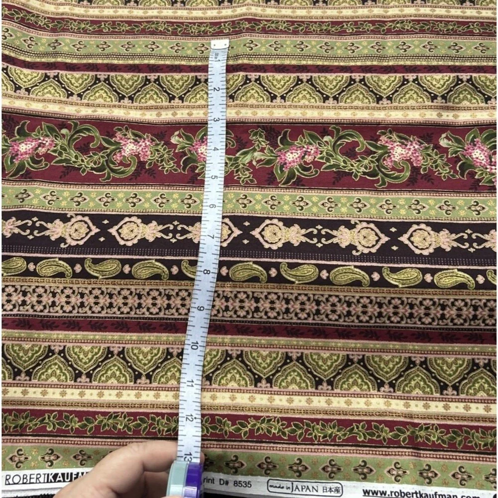 La Scala for Robert Kaufman Cotton Quilting Fabric D8535 Paisley Floral 2 Y